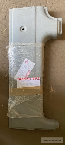 Części zamienne do samochodu LUBLIN i akcesoria - pakiet zawierający 65 poz. asort. (wg oddzielnego wykazu), w tym m.in.: bęben hamulcowy 303501075 - 35 szt.. narożnik zderzaka tylnego 793444305 - 62 szt.. nagrzewnica wnętrza 779055213 - 8 szt.. świeca zapłonowa M-50 - 107 szt. itp. 