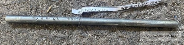 Narzędzia i materiały warsztatowe - pakiet zawierający 39 poz. asort. (wg oddzielnego wykazu), w tym m.in.: papier ścierny NSHA - 6 szt.. przebijak blacharski okrągły - 10 szt.. wybijak specjalny 440-690-000 - 6 szt.. wycinak do otworów okrągłych - 31 szt. itp. 