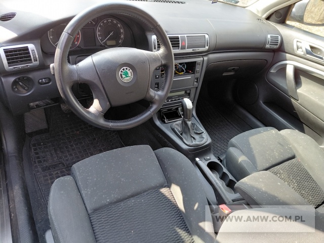 Samochód osobowy SKODA SUPERB 2,8 AMBIENTE 