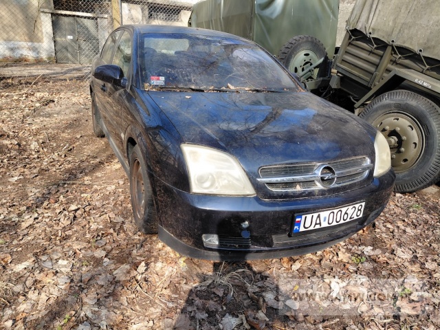 Samochód osobowy OPEL VECTRA 1.8 
