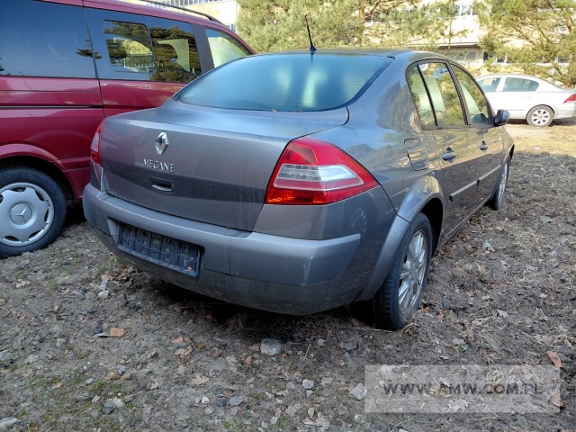 Samochód osobowy RENAULT MEGANE SEDAN 1,6 
