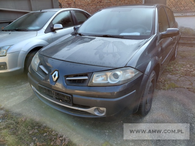 Samochód osobowy RENAULT MEGANE SEDAN 1,6 