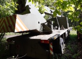 Żuraw R-101 na samochodzie JELCZ-325 (udźwig 10 ton) 