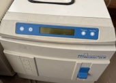Autoklaw VACUCLAW MELAG 24M z drukarką 