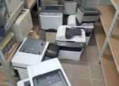 Sprzęt komputerowy oraz informatyczny – pakiet zawierający 87 poz. asort. (wg oddzielnego wykazu), w tym m.in. drukarki, komputery Gigabyte BRIX (bez dysków twardych), notebooki (bez dysków twardych) itp. 