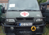 Samochód sanitarny 4-noszowy SCAM SM T 50 (z wyciągarką, bez wyposażenia) 
