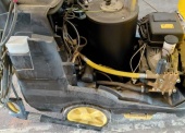 Sprzęt warsztatowy - pakiet zawierający 2 poz. asort., w tym: myjka wysokociśnieniowa KARCHER HDS 8/17-4M, lutownica cęgowa elektryczna do rur REMS CONTACT 2000 