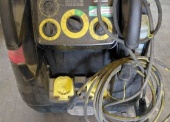 Sprzęt warsztatowy - pakiet zawierający 2 poz. asort., w tym: myjka wysokociśnieniowa KARCHER HDS 8/17-4M, lutownica cęgowa elektryczna do rur REMS CONTACT 2000 