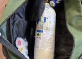 Urządzenia medyczne - pakiet zawierający 3 poz. asort., w tym: elektrokardiograf 1-kanałowy AS CARD - 1 szt.. elektrokardiograf CARDIOVIT AT-1 - kpl.. inhalator tlenowy - 1 kpl. 