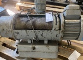 Wciągnik elektryczny 11T10236 (udźwig 500 kg, moc silnika 0,75 kW) 